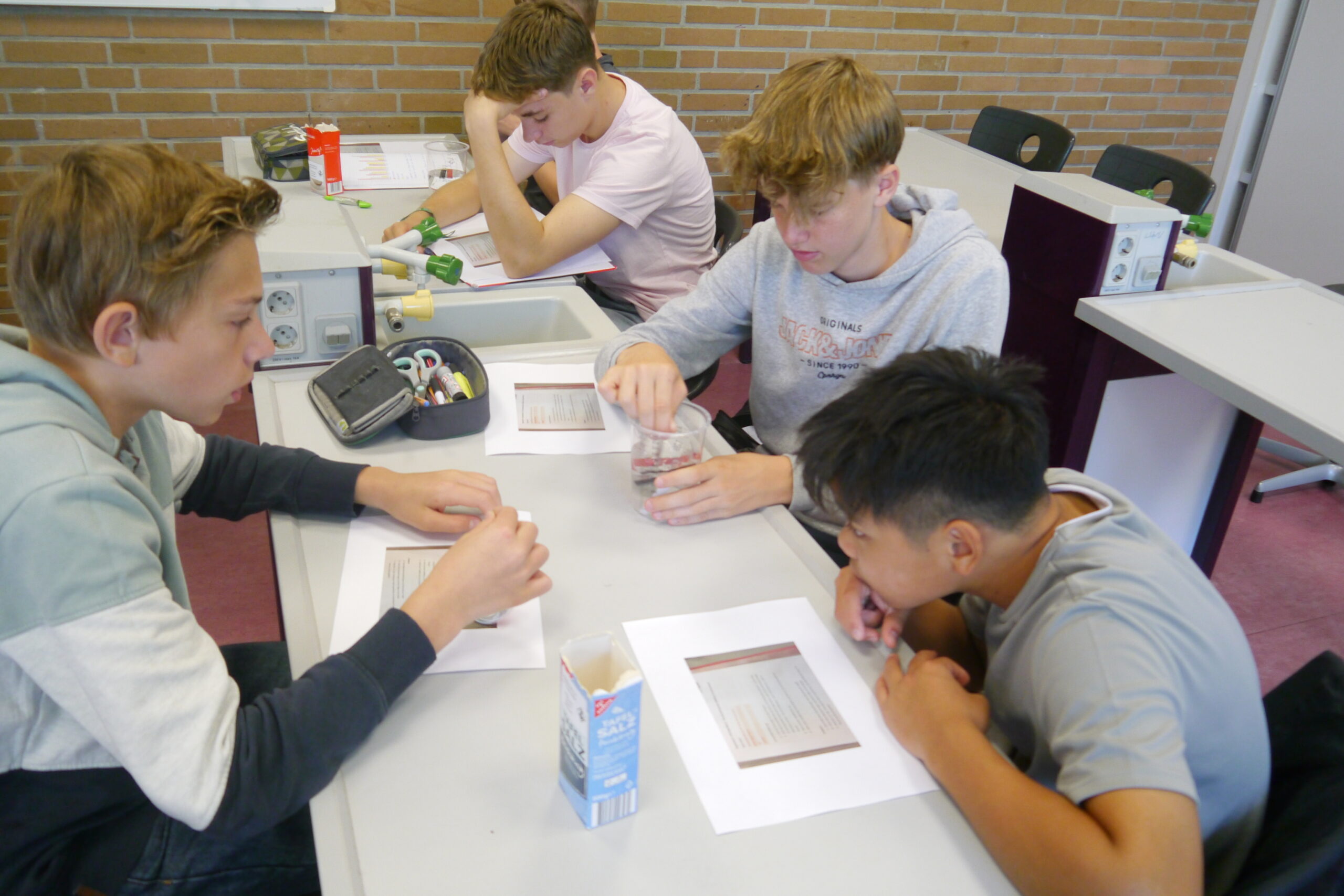 Mikroplastik-Praktikum 2023 Mikroplastik-Praktikum 2023