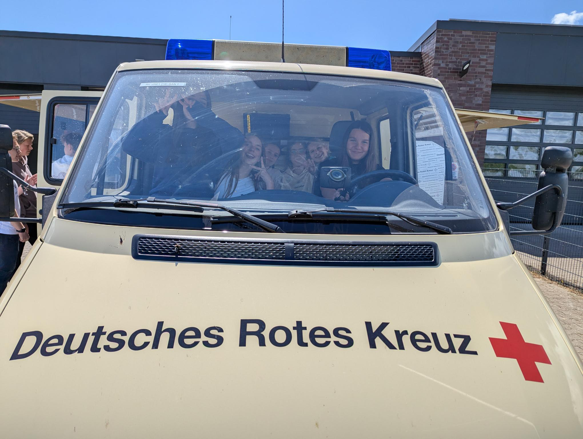 zu Besuch beim DRK 2025